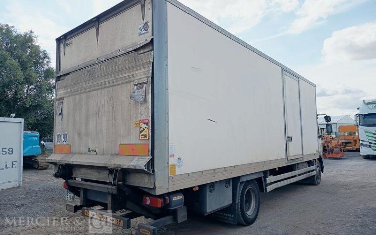 DAF LF 200 AVEC HAYON  DH-219-KW