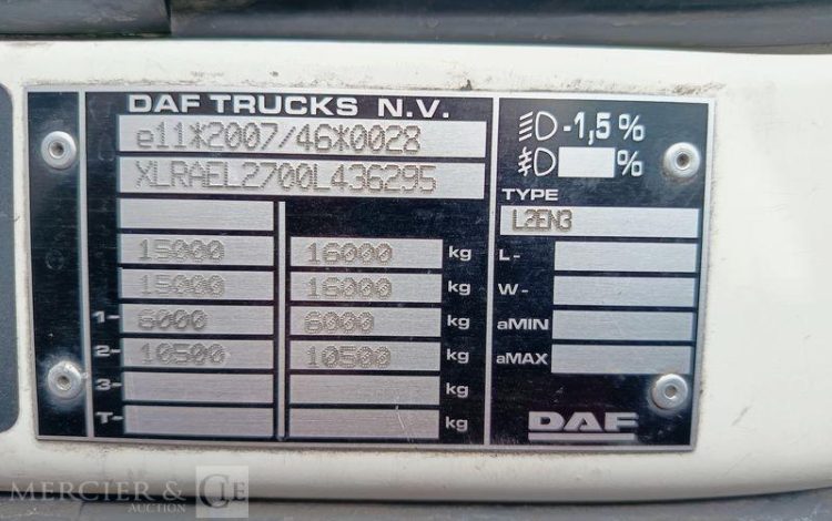 DAF LF 200 AVEC HAYON  DH-219-KW