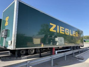 FRUEHAUF SREM FOURGON 3 ESSIEUX 38T VERT DK-646-LS