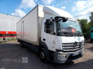 MERCEDES ATEGO AVEC HAYON  DM-421-GF