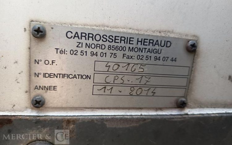 MERCEDES ATEGO AVEC HAYON  DM-421-GF