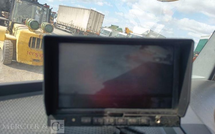 MERCEDES ATEGO AVEC HAYON  DM-421-GF