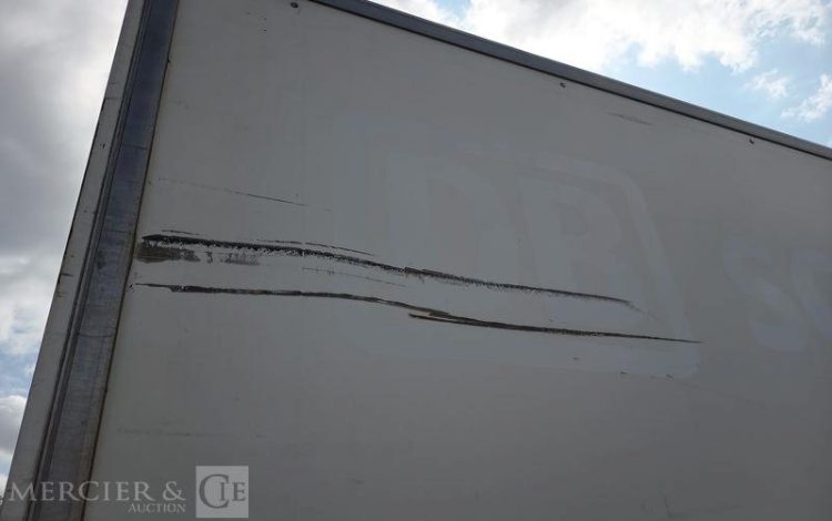 MERCEDES ATEGO AVEC HAYON  DM-421-GF