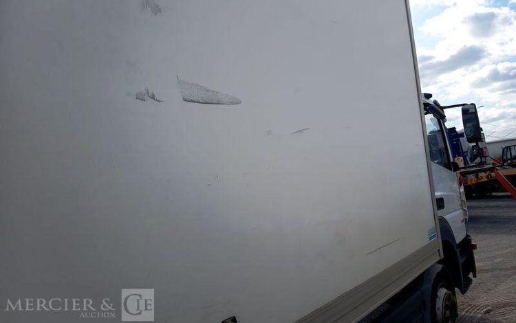 MERCEDES ATEGO AVEC HAYON  DM-421-GF