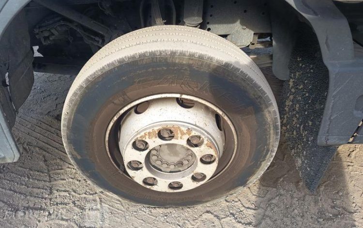 MERCEDES ATEGO AVEC HAYON  DP-674-AL
