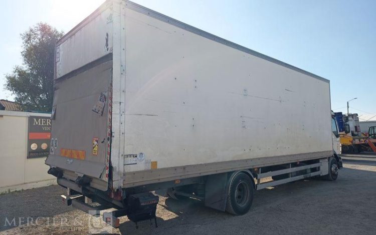 VOLVO FL 250 AVEC HAYON BLANC DX-471-NY