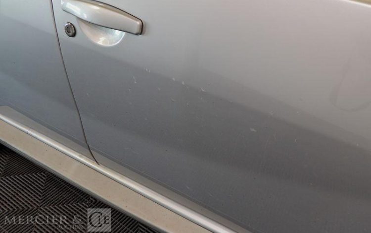 DACIA DUSTER 1.2 TCE 125ch PRESTIGE GRIS EB-464-GA