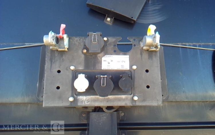 LECITRAILER SEMI REMORQUE BACHE 3 ESSIEUX – PTAC 38T NOIR EC-630-QJ