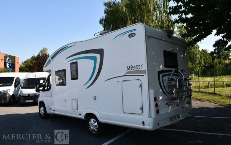 PLA CAMPING CAR PROFILE MISTER 550 2.0 HDI 150ch BLANC EK-481-AN
