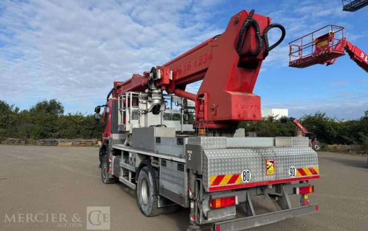 IVECO TRAKKER 360 ES ELEVATEUR A NACELLE MJ375 38M  – DIESEL – 118135 KMS – ANNEE 2017 ROUGE EL-501-NF