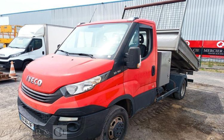 IVECO 35C12 BENNE SIMPLE CABINE COFFRE  EN-464-NF