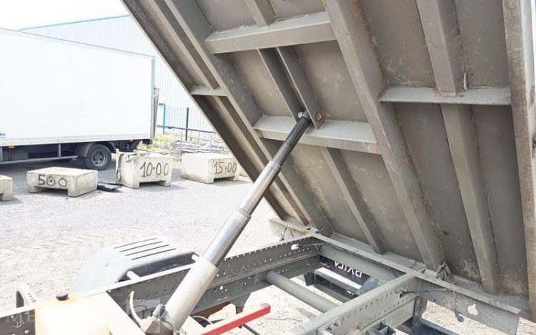 IVECO 35C12 BENNE SIMPLE CABINE COFFRE  EN-464-NF