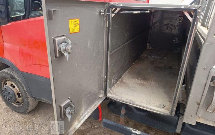 IVECO 35C12 BENNE SIMPLE CABINE COFFRE  EN-464-NF