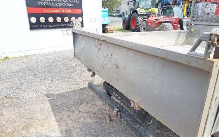 IVECO 35C12 BENNE SIMPLE CABINE COFFRE  EN-464-NF