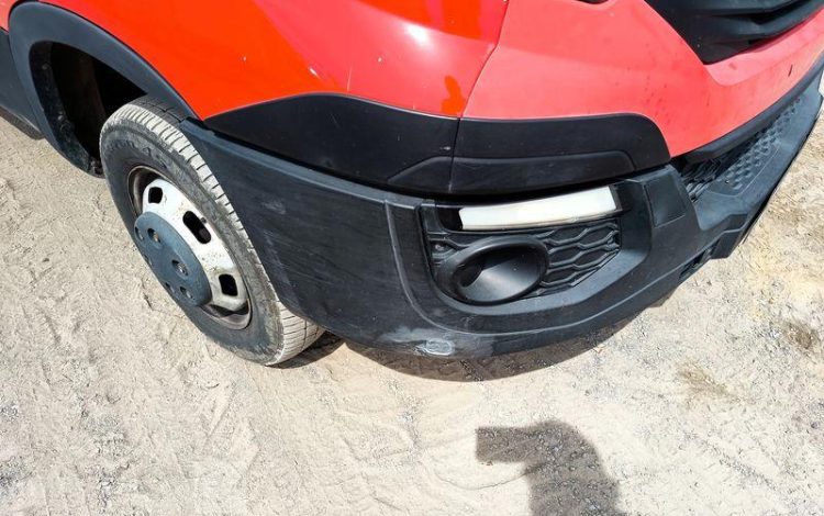 IVECO 35C12 BENNE SIMPLE CABINE COFFRE  EN-464-NF