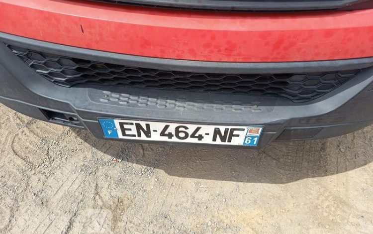 IVECO 35C12 BENNE SIMPLE CABINE COFFRE  EN-464-NF