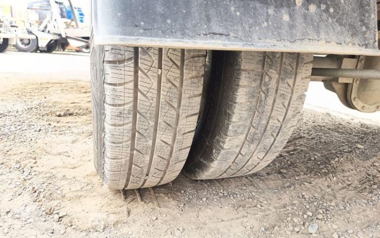 IVECO 35C12 BENNE SIMPLE CABINE COFFRE  EN-464-NF