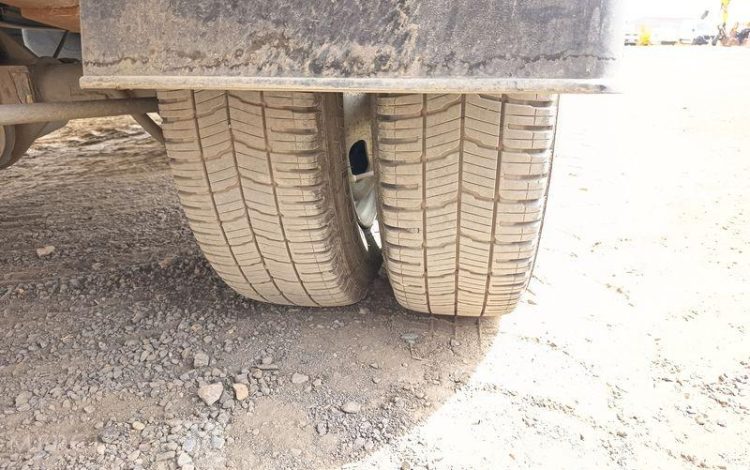 IVECO 35C12 BENNE SIMPLE CABINE COFFRE  EN-464-NF
