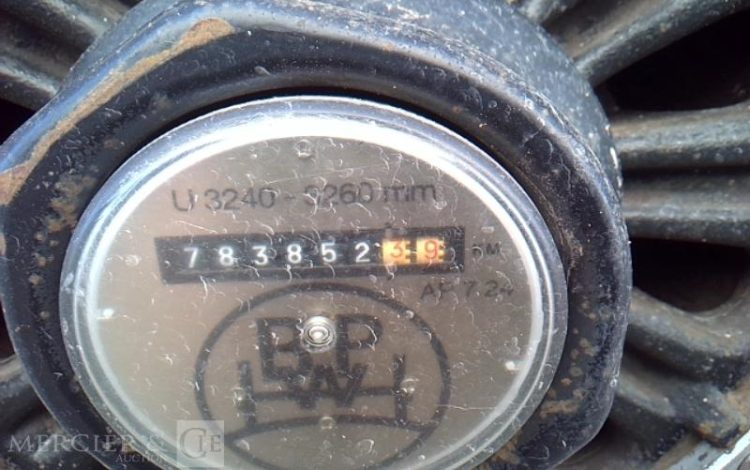 FRUEHAUF SEMI REMORQUE HAYON 3 ESSIEUX – PTAC 38T  ES-447-ED
