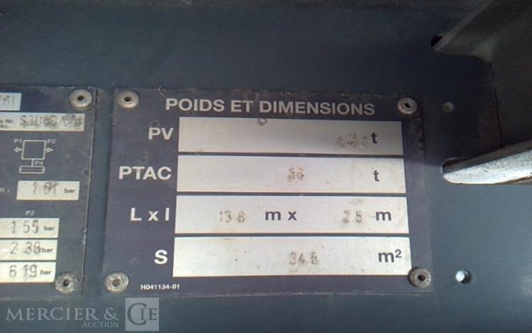 FRUEHAUF SEMI REMORQUE HAYON 3 ESSIEUX – PTAC 38T  ES-447-ED
