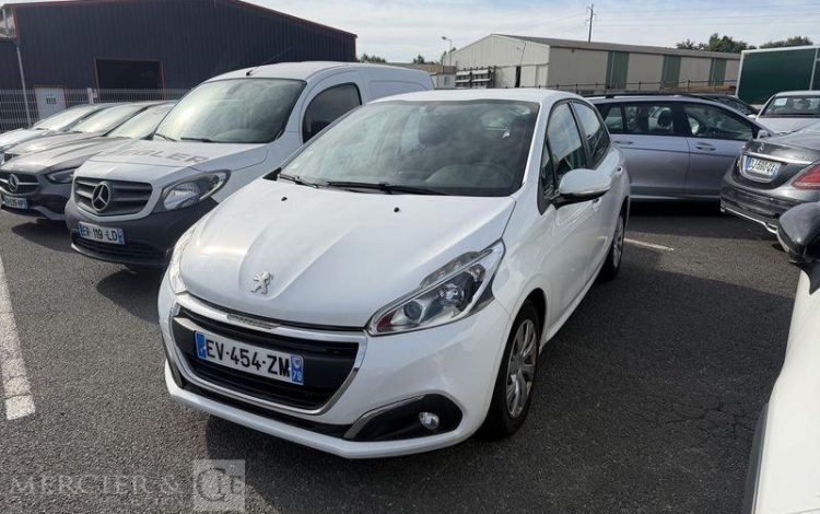 PEUGEOT 208 I PH2 1,6 BLUEHDI 99CH S&S 5P  EV-454-ZM