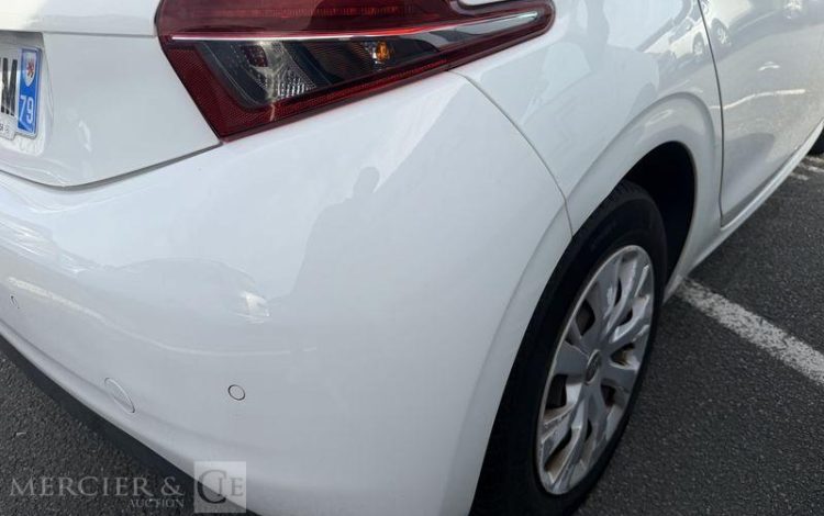 PEUGEOT 208 I PH2 1,6 BLUEHDI 99CH S&S 5P  EV-454-ZM