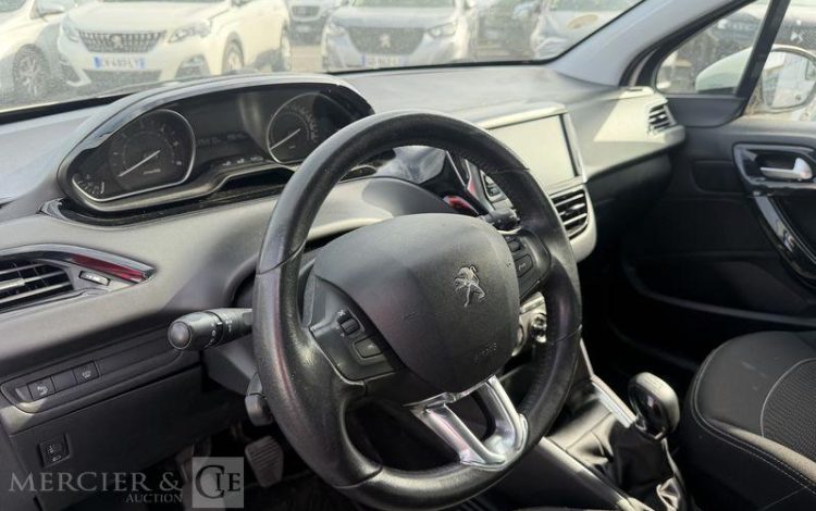 PEUGEOT 208 I PH2 1,6 BLUEHDI 99CH S&S 5P  EV-454-ZM