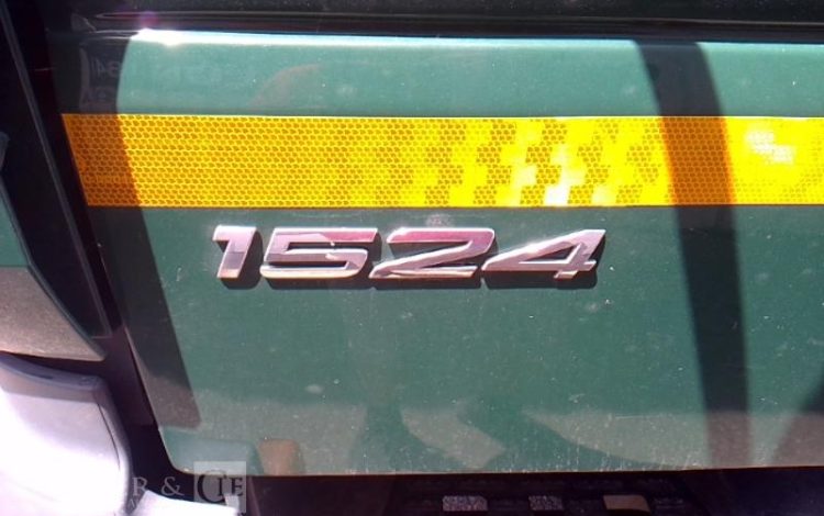 MERCEDES ATEGO 1524 – PORTEUR CAISSE HAYON – 4X2 – PTAC 14T800  EV-455-ZR
