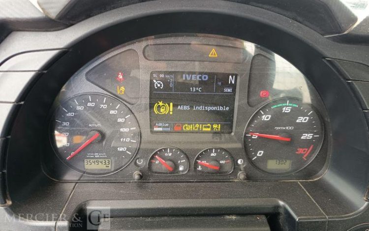 IVECO STRALIS 360 PORTE ENGIN – DIESEL – PTAC : 26 TONNES – 354943 KMS – ANNEE 2018 JAUNE EV-467-WT
