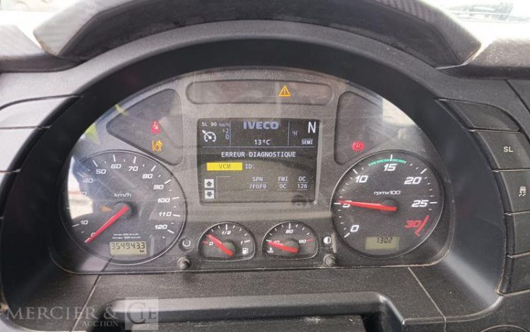 IVECO STRALIS 360 PORTE ENGIN – DIESEL – PTAC : 26 TONNES – 354943 KMS – ANNEE 2018 JAUNE EV-467-WT