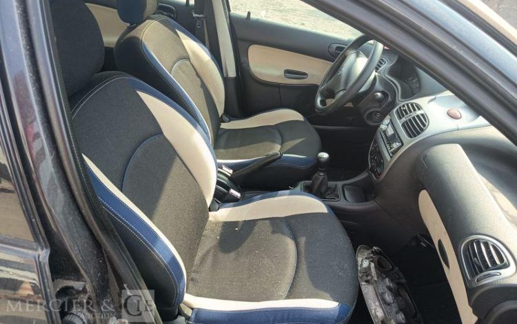 PEUGEOT 206 1.4 HDI 70 CH STYLE – DIESEL – ANNEE 2005 NOIR EV-739-FQ