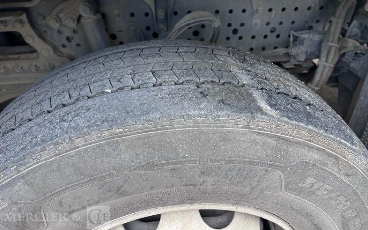 MERCEDES ACTROS 1845 VERT EZ-306-DC
