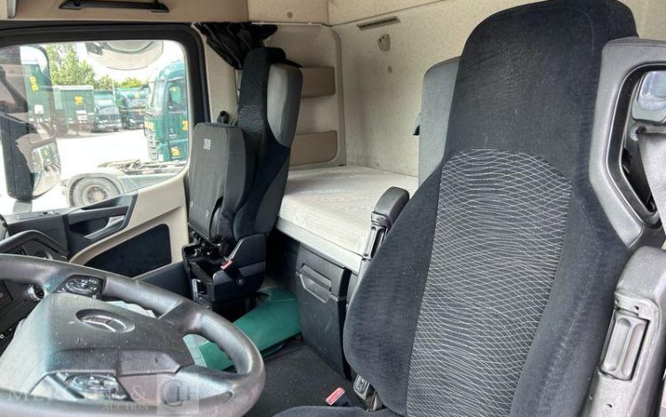 MERCEDES ACTROS 1845 VERT EZ-306-DC