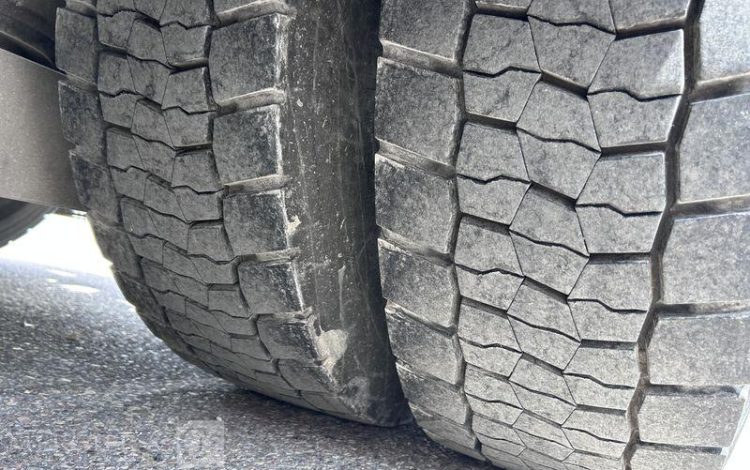 MERCEDES ACTROS 1845 VERT FA-366-EP
