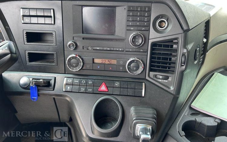 MERCEDES ACTROS 1845 VERT FA-366-EP