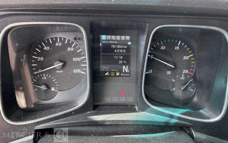 MERCEDES ACTROS 1845 VERT FA-366-EP