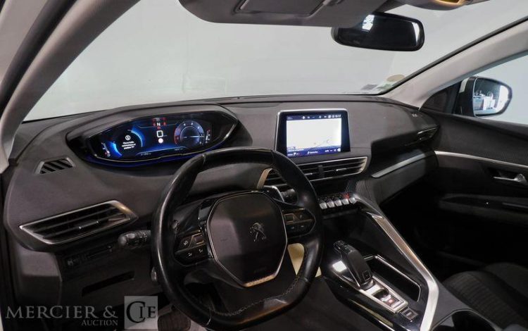 PEUGEOT 3008 BLANC FA-716-YS