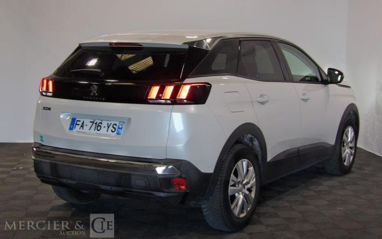 PEUGEOT 3008 BLANC FA-716-YS