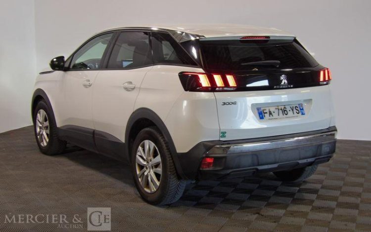 PEUGEOT 3008 BLANC FA-716-YS