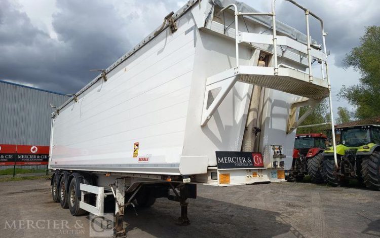 BENALU SEMI BENNE CEREALIERE BASCULANTE 3 ESSIEUX – PTAC 38 TONNES – ANNEE 2019  FC-023-ZK