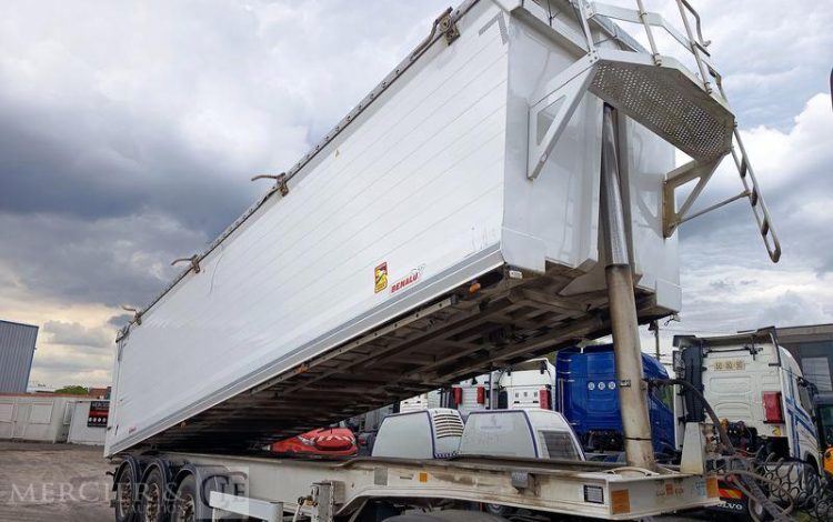 BENALU SEMI BENNE CEREALIERE BASCULANTE 3 ESSIEUX – PTAC 38 TONNES – ANNEE 2019  FC-023-ZK