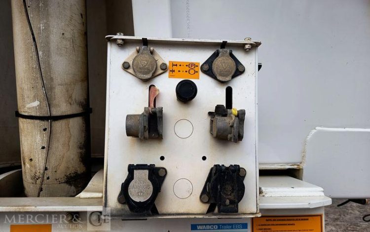 BENALU SEMI BENNE CEREALIERE BASCULANTE 3 ESSIEUX – PTAC 38 TONNES – ANNEE 2019  FC-023-ZK