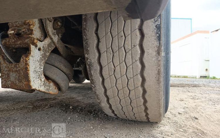 BENALU SEMI BENNE CEREALIERE BASCULANTE 3 ESSIEUX – PTAC 38 TONNES – ANNEE 2019  FC-023-ZK