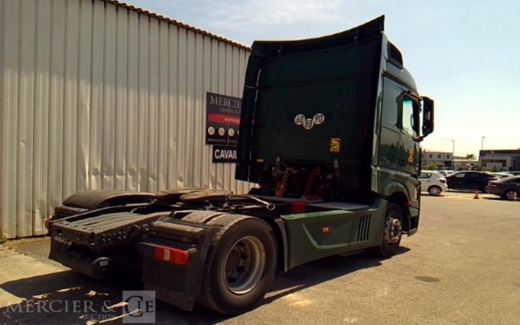 MERCEDES ACTROS 1845 – 4X2 – PTAC 19T  FC-633-AW