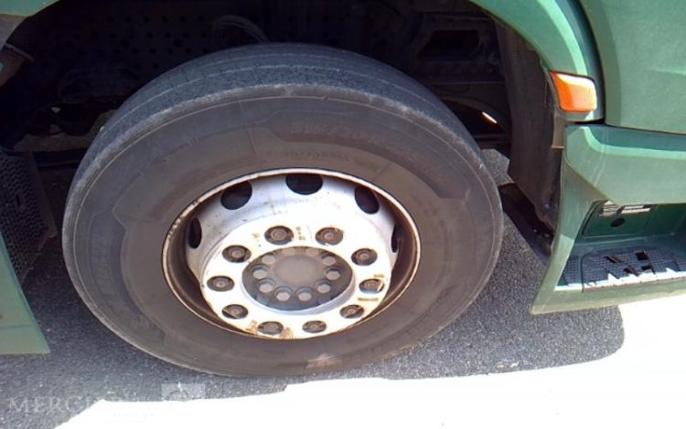 MERCEDES ACTROS 1845 – 4X2 – PTAC 19T  FC-633-AW