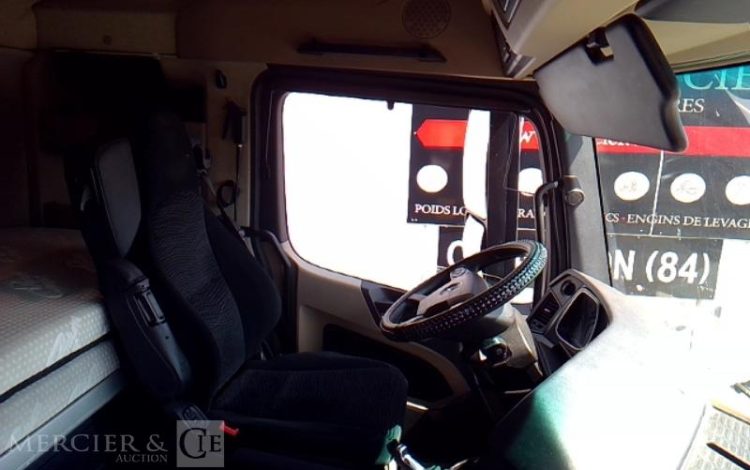 MERCEDES ACTROS 1845 – 4X2 – PTAC 19T  FC-633-AW