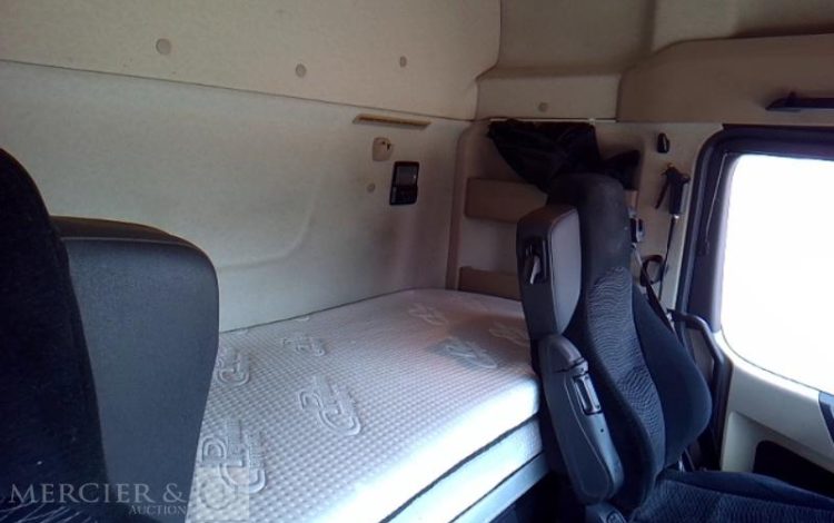 MERCEDES ACTROS 1845 – 4X2 – PTAC 19T  FC-633-AW