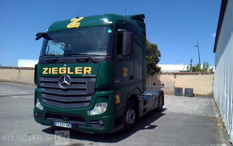 MERCEDES ACTROS 1845 – 4X2 – PTAC 19T  FC-633-AW