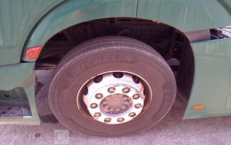 MERCEDES ACTROS 1845 – 4X2 – PTAC 19T  FC-633-AW