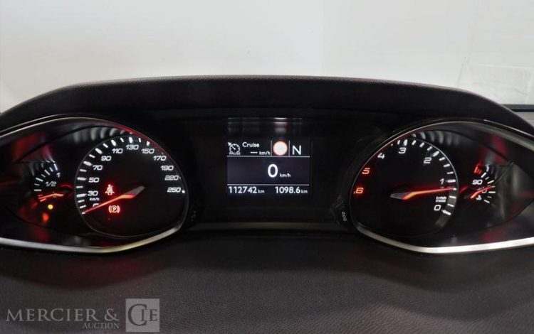PEUGEOT 308 NOIR FD-130-YW